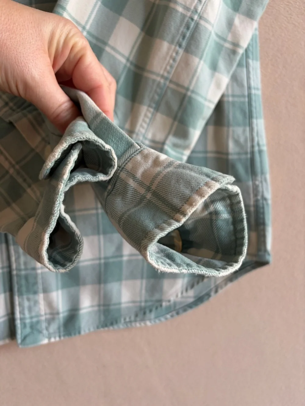 JCrew Men’s Medium Teal White Plaid Flannel Shirt Lightweight Cotton Button Down